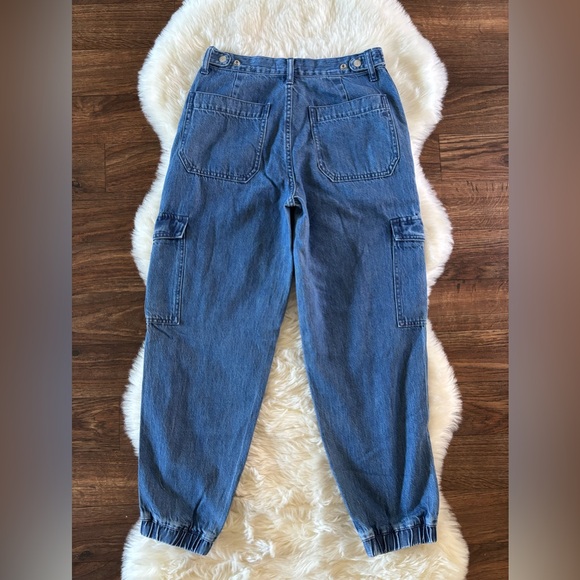 Madewell Cargo Jogger Jeans - Picture 12 of 13